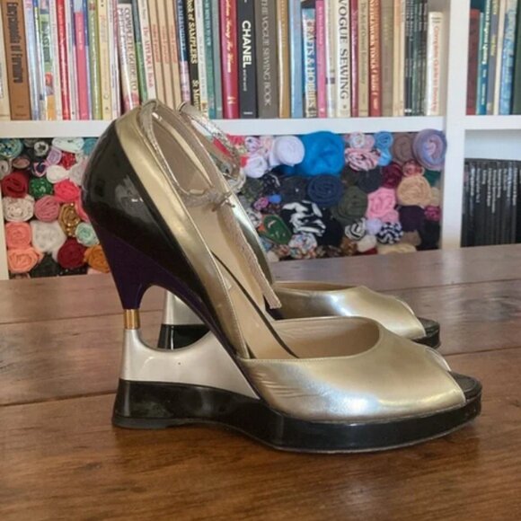 Jimmy Choo Gigi wedge silver, and Black Elegant Heels - Picture 6 of 8